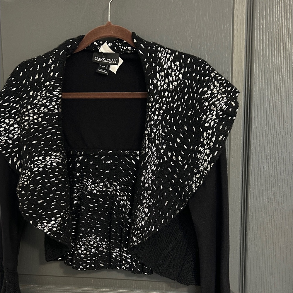 Frank Lyman Design Black and White Patterned Sweater